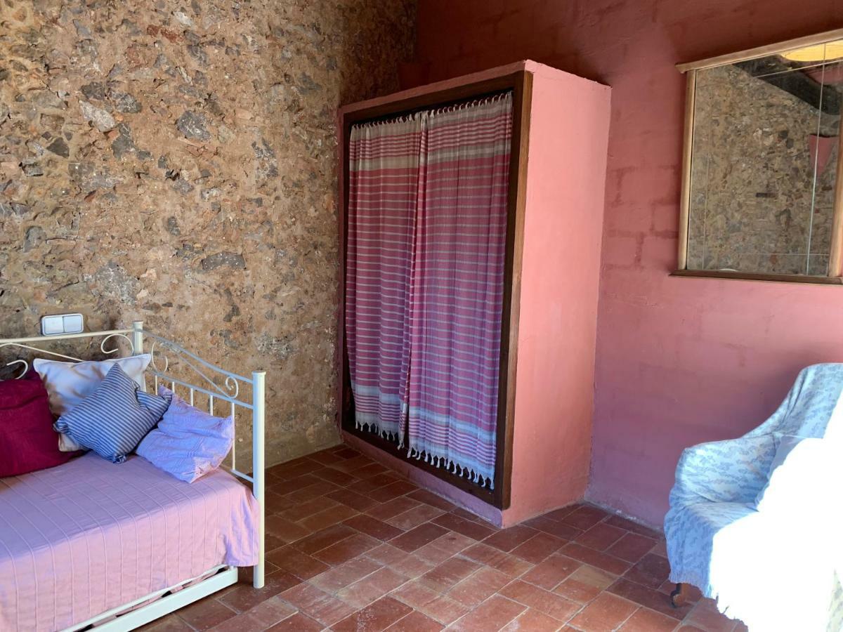 Santa Caterina - Dog Friendly With Garden Villa Sobrestany Dış mekan fotoğraf